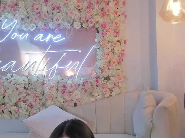 JadeEvans's BongaCams show and profile