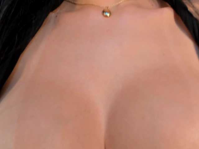 JadeEvans's BongaCams show and profile