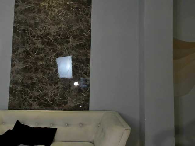 JadeEvans's BongaCams show and profile