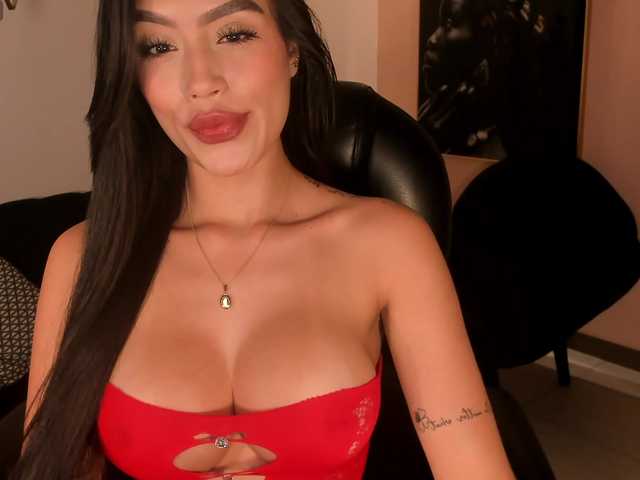 JadeEvans's BongaCams show and profile