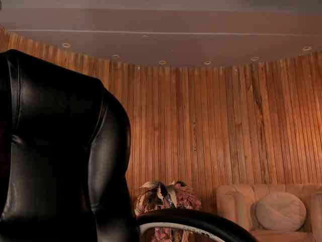 JadeEvans webcam