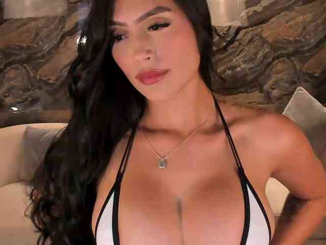 JadeEvans webcam
