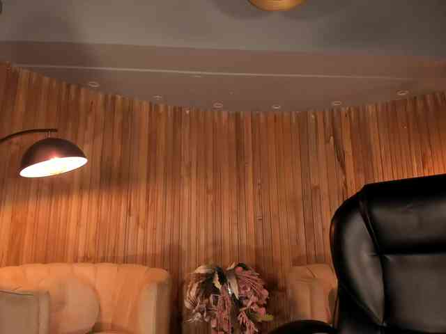 JadeEvans webcam
