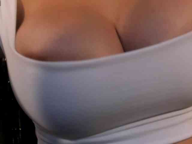 JadeEvans webcam