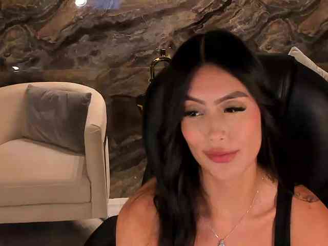 JadeEvans webcam