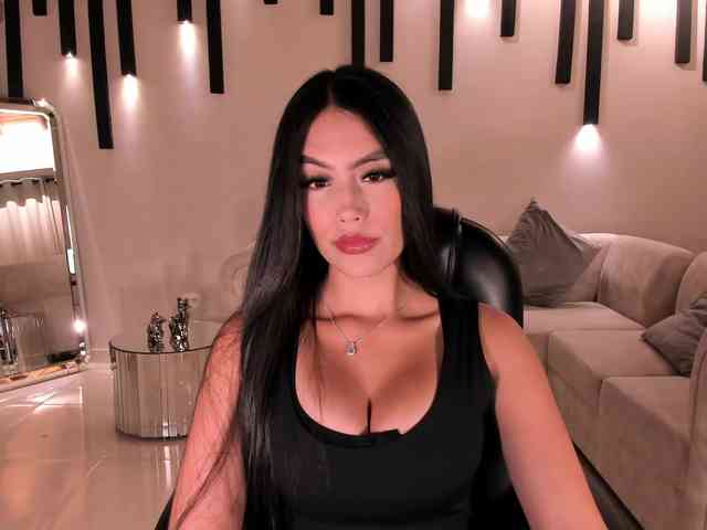 JadeEvans webcam