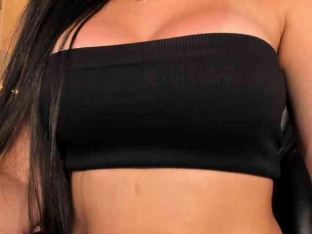 JadeEvans webcam
