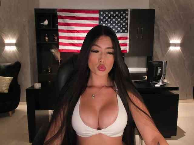 JadeEvans webcam
