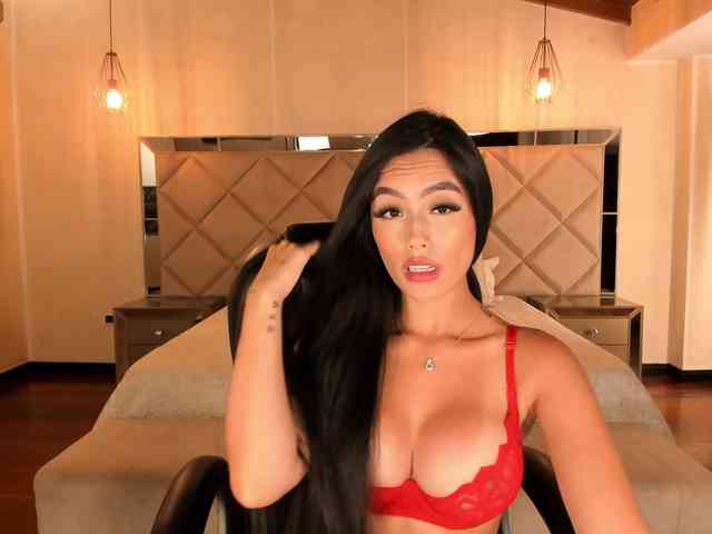 JadeEvans webcam