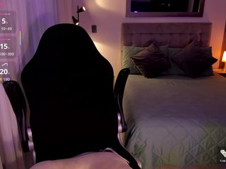 AmyWoods Porn Show
