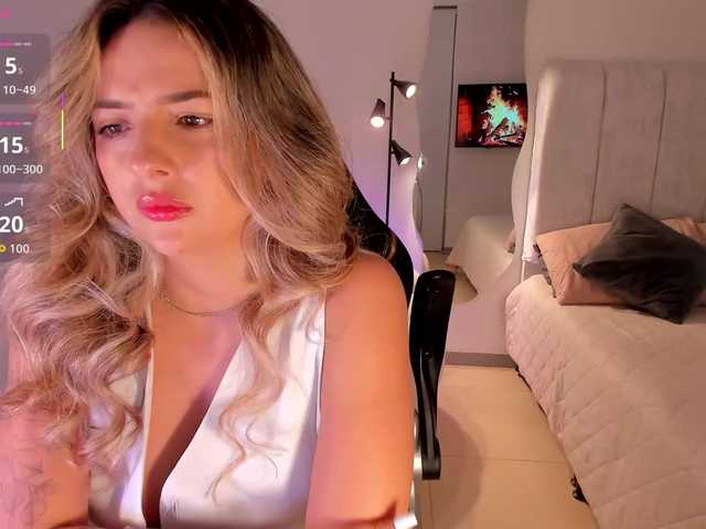 AmyWoods's BongaCams show and profile