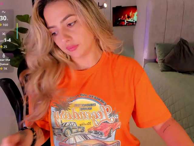 AmyWoods's BongaCams show and profile