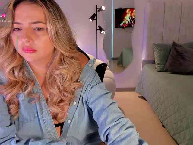 AmyWoods webcam