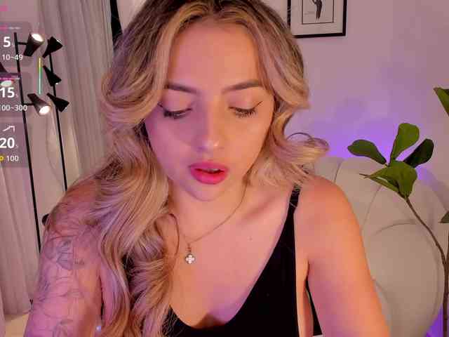 AmyWoods webcam