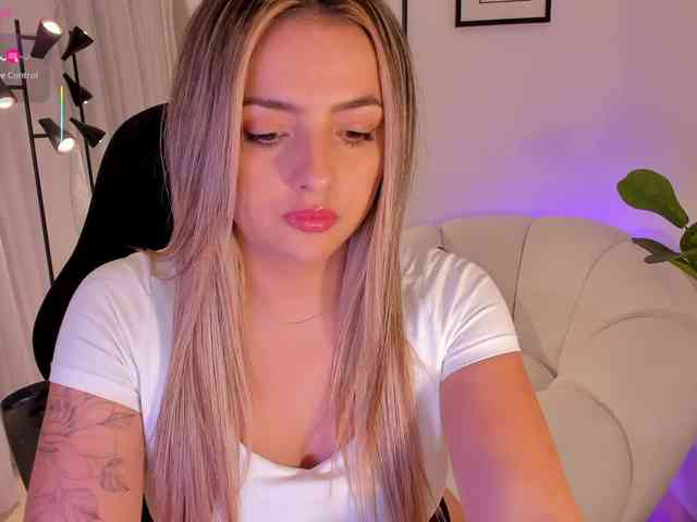 AmyWoods webcam
