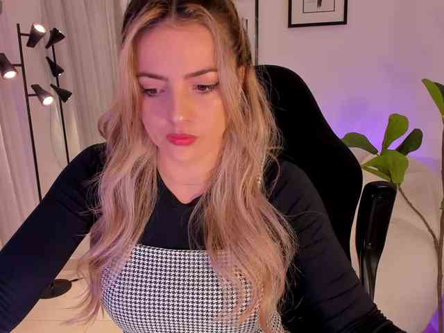 AmyWoods webcam