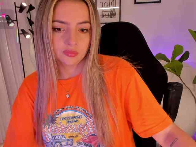 AmyWoods webcam