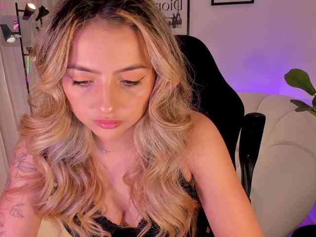 AmyWoods webcam