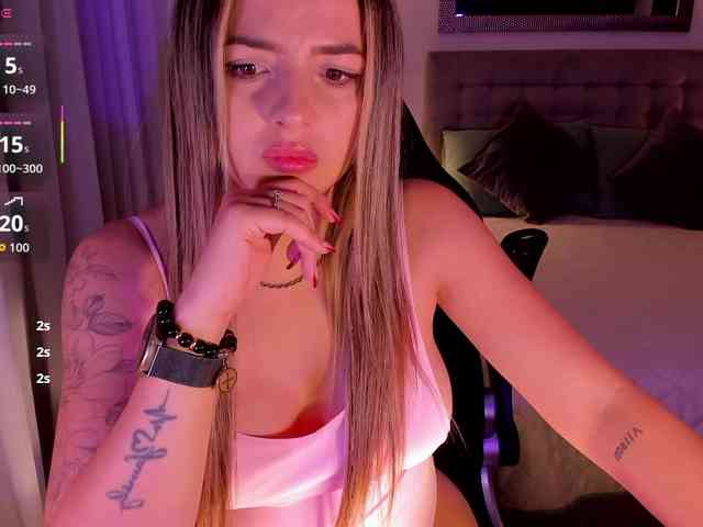 AmyWoods webcam