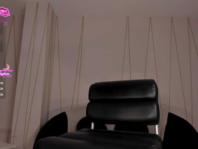 RebeccaHudson's BongaCams show and profile