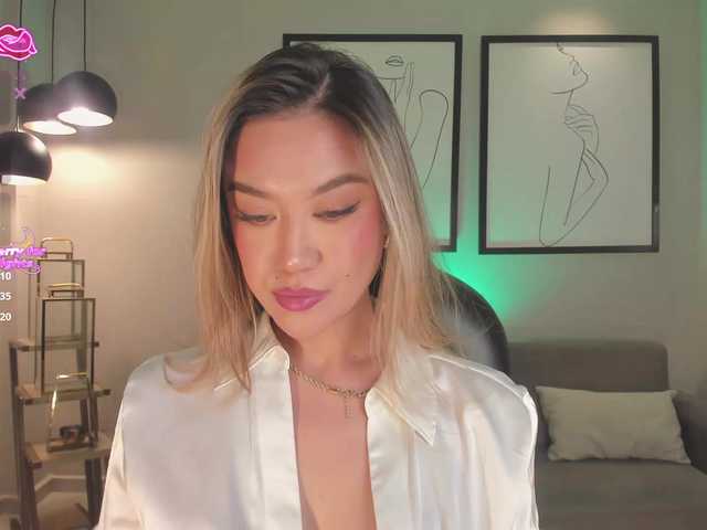 RebeccaHudson's BongaCams show and profile