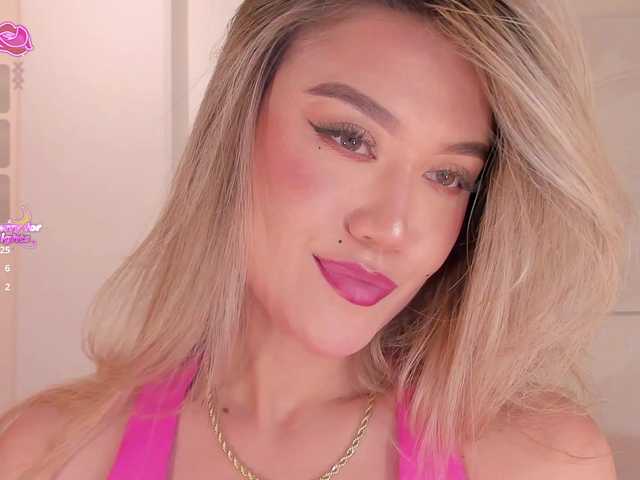 RebeccaHudson live cam profile