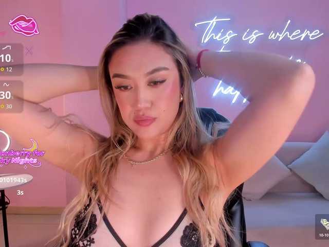 RebeccaHudson's BongaCams show and profile