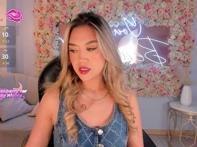 RebeccaHudson's BongaCams show and profile