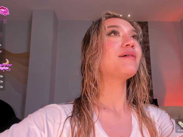 RebeccaHudson's BongaCams show and profile