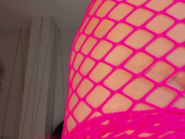 RebeccaHudson's BongaCams show and profile