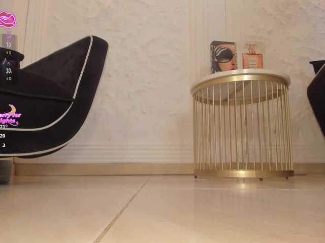 RebeccaHudson's BongaCams show and profile