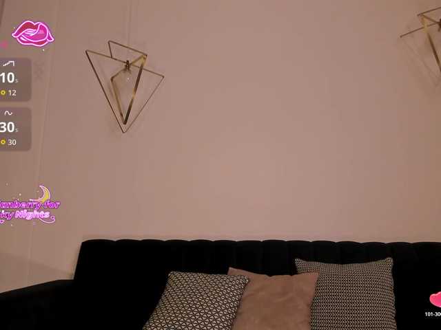 RebeccaHudson webcam