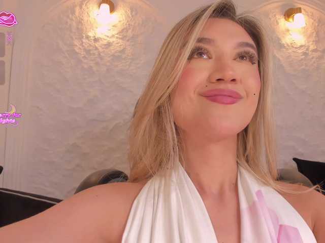 RebeccaHudson webcam