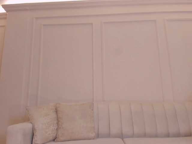 RebeccaHudson's BongaCams show and profile