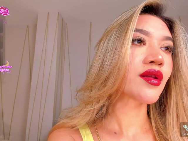 RebeccaHudson's BongaCams show and profile