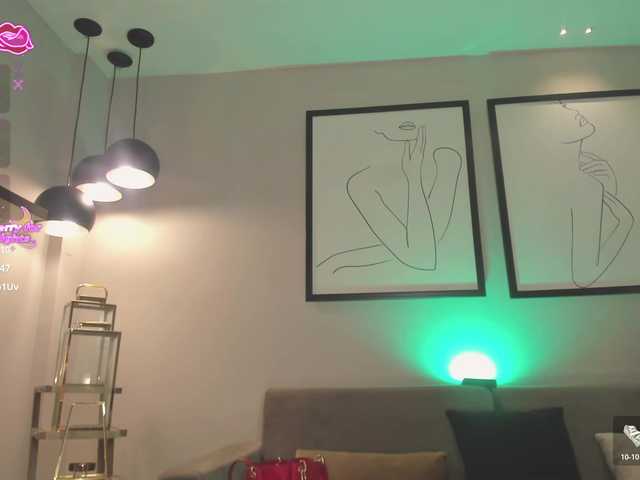 RebeccaHudson's BongaCams show and profile