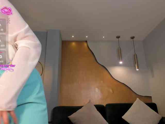 RebeccaHudson webcam