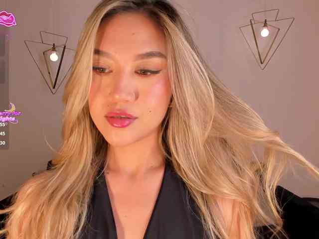 RebeccaHudson webcam