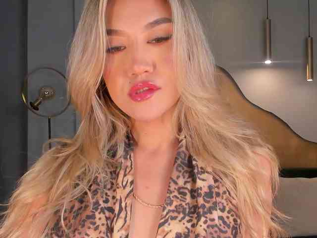 RebeccaHudson webcam