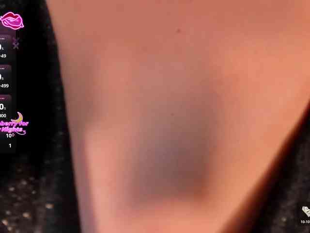 RebeccaHudson webcam