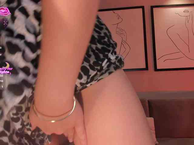 RebeccaHudson RebeccaHudson