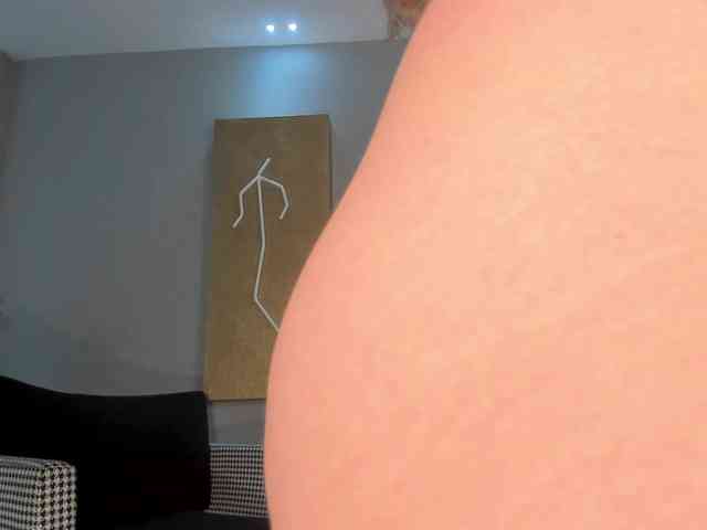 RebeccaHudson webcam