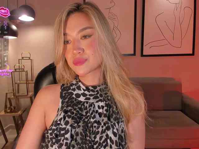 RebeccaHudson RebeccaHudson