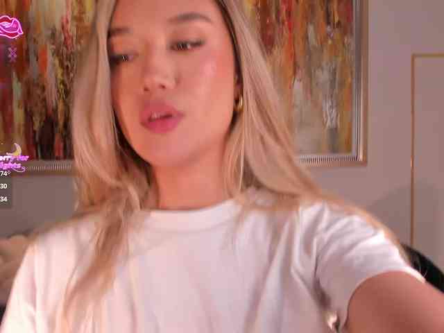 RebeccaHudson webcam