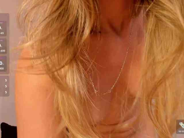 RebeccaHudson webcam