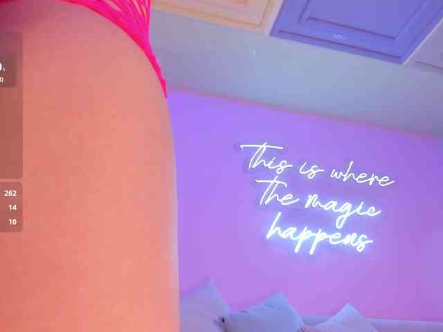 RebeccaHudson webcam