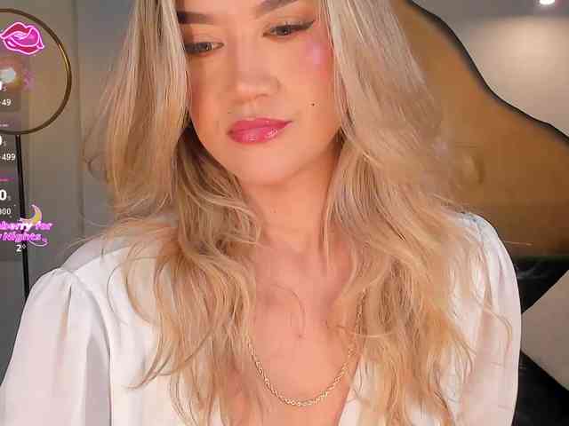 RebeccaHudson webcam