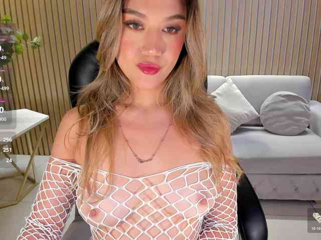 RebeccaHudson webcam