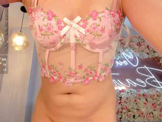 RebeccaHudson webcam