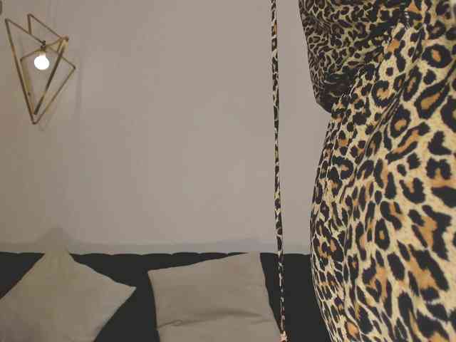 RebeccaHudson webcam